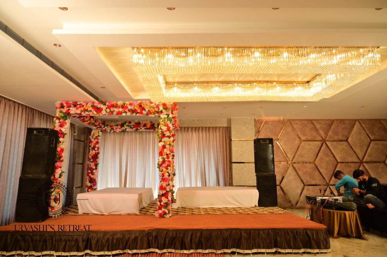 Hotel Urvashi Retreat By Bookingcare Katni Exterior foto